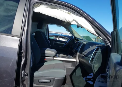 2015 Ram 1500 Lone Star из США, поврежденный, VIN 1C6RR7LT0FS768965